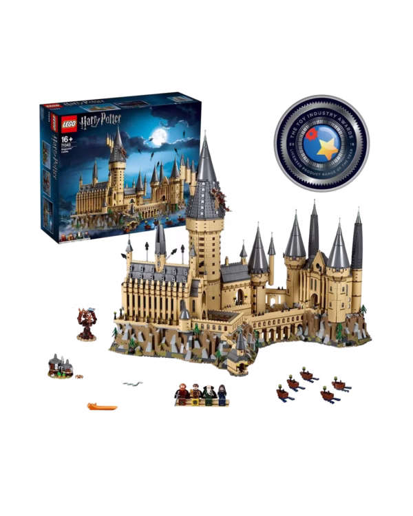 LEGO® Harry Potter Hogwarts Castle Toy 71043 - 1