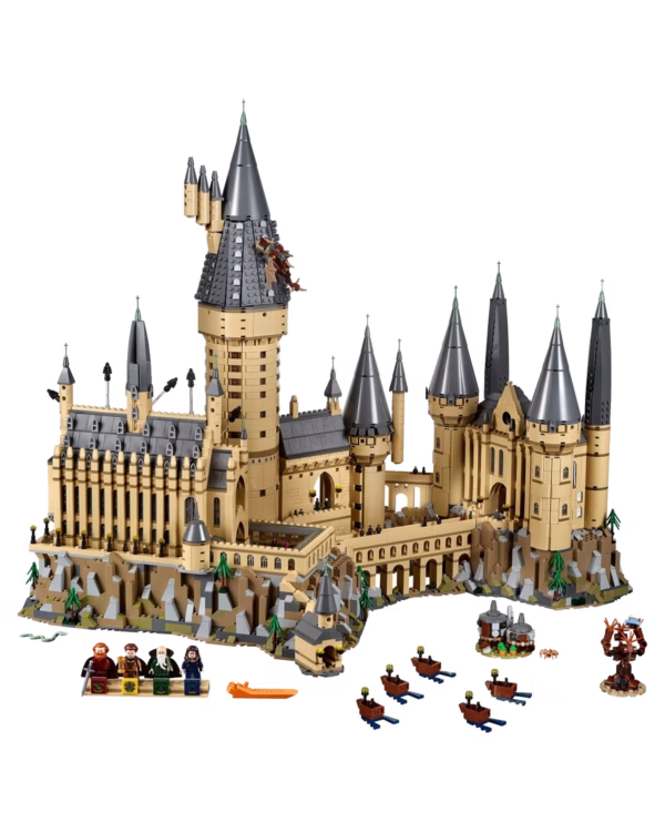 LEGO® Harry Potter Hogwarts Castle Toy 71043 - 2